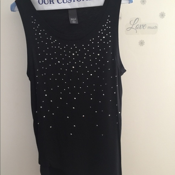 Top - Picture 2 of 4